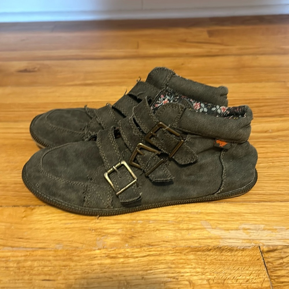 Rocket dog booties